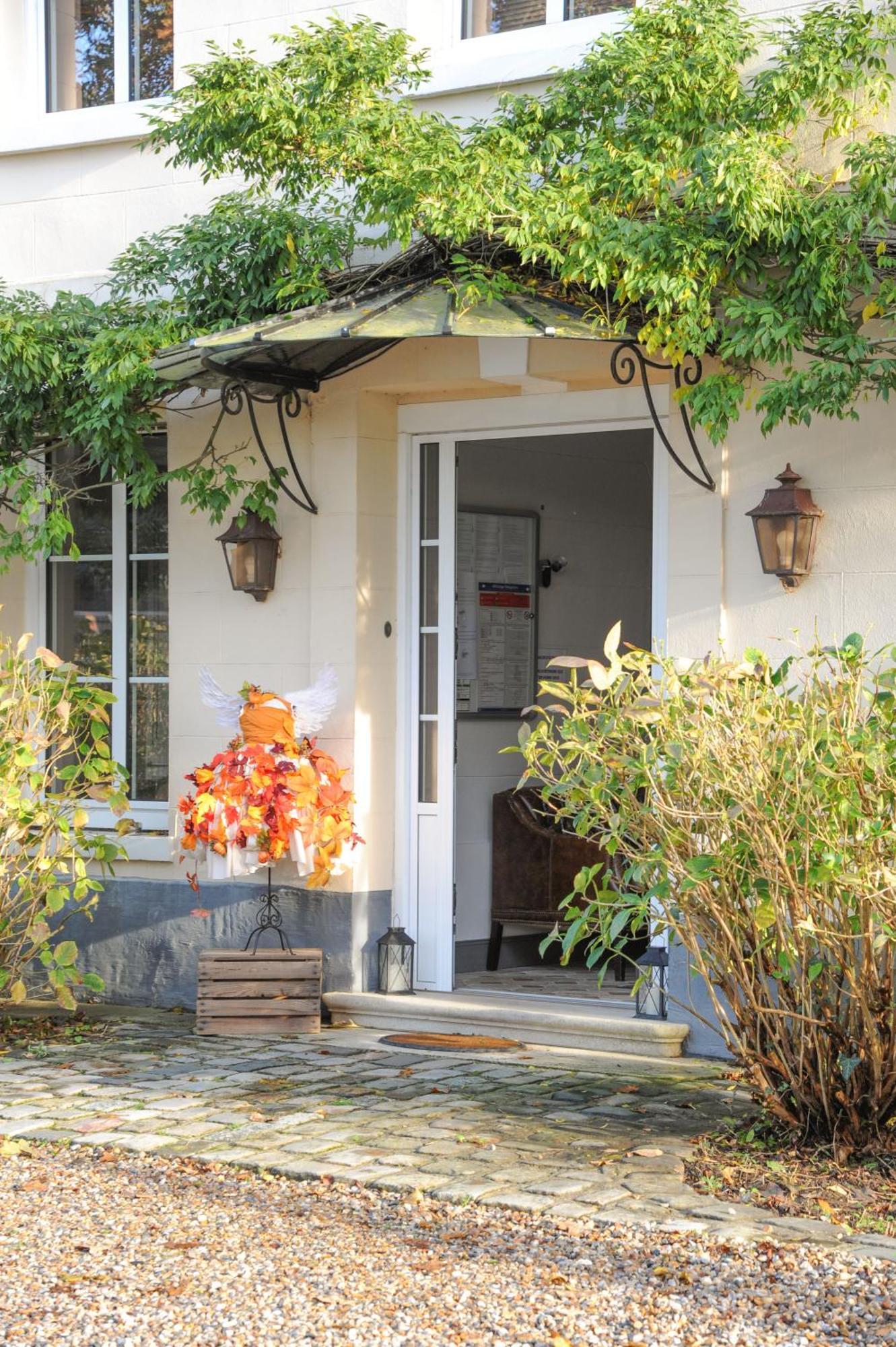 Maison Menadel Yvetot Bagian luar foto
